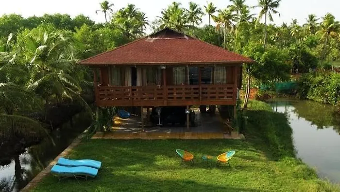 Munroe Eco Camp